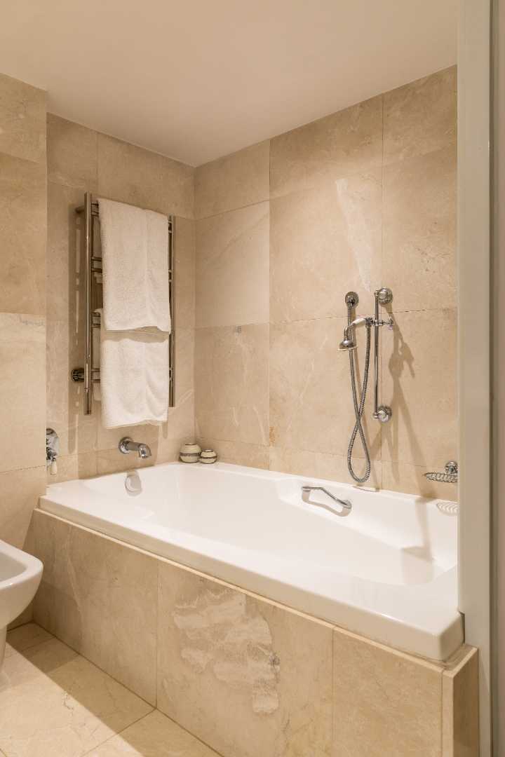 To Let 3 Bedroom Property for Rent in Clifton Western Cape